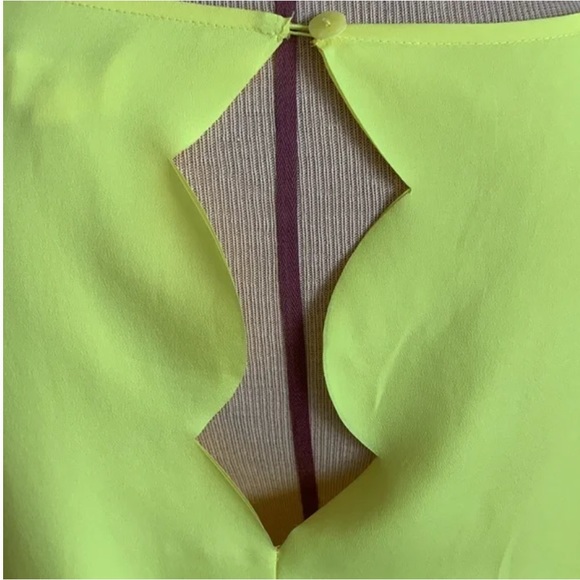 Maison Jules Shirt Womens XL Yellow Lightweight Scallop Tank Top - Picture 5 of 5